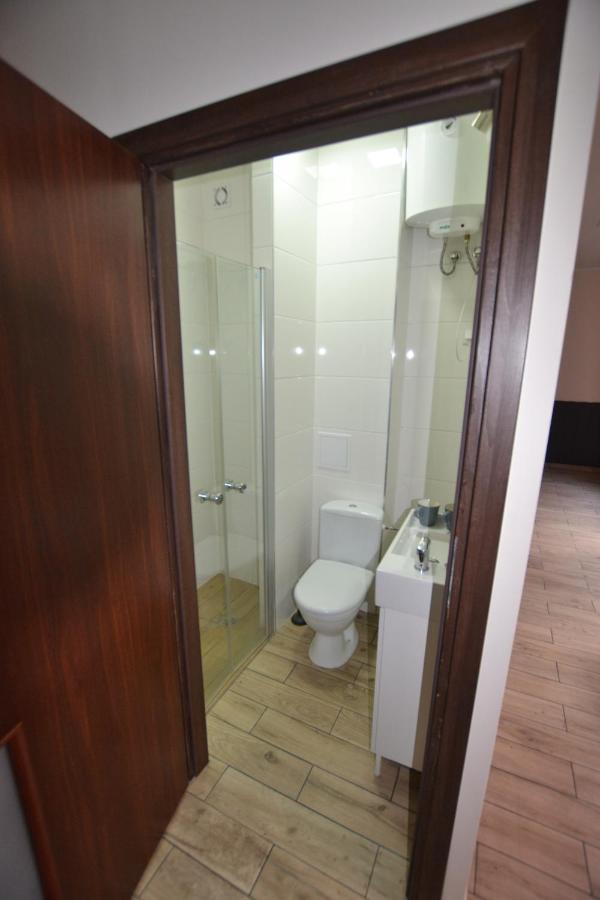 Sleepwell Apartments Legnica Exterior foto