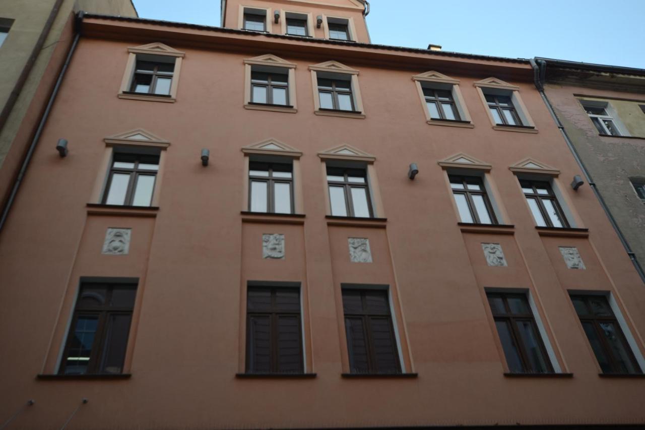 Sleepwell Apartments Legnica Exterior foto