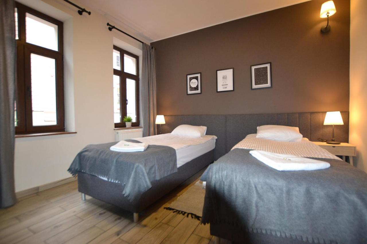 Sleepwell Apartments Legnica Exterior foto
